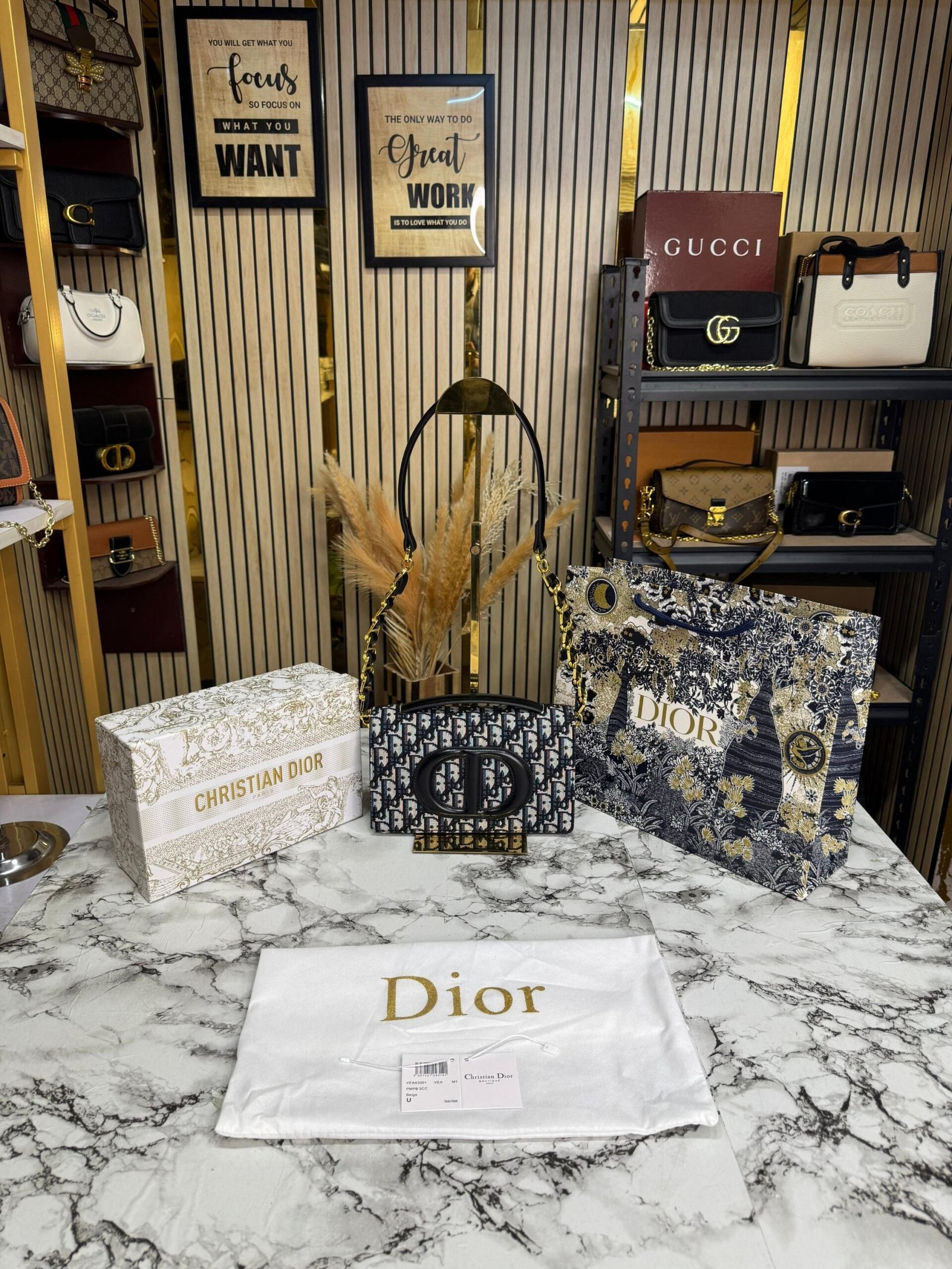 CHRISTIAN DIOR CARO PREMIUM BAG WITH OG BOX AND CARRY BAG ????βοΈ