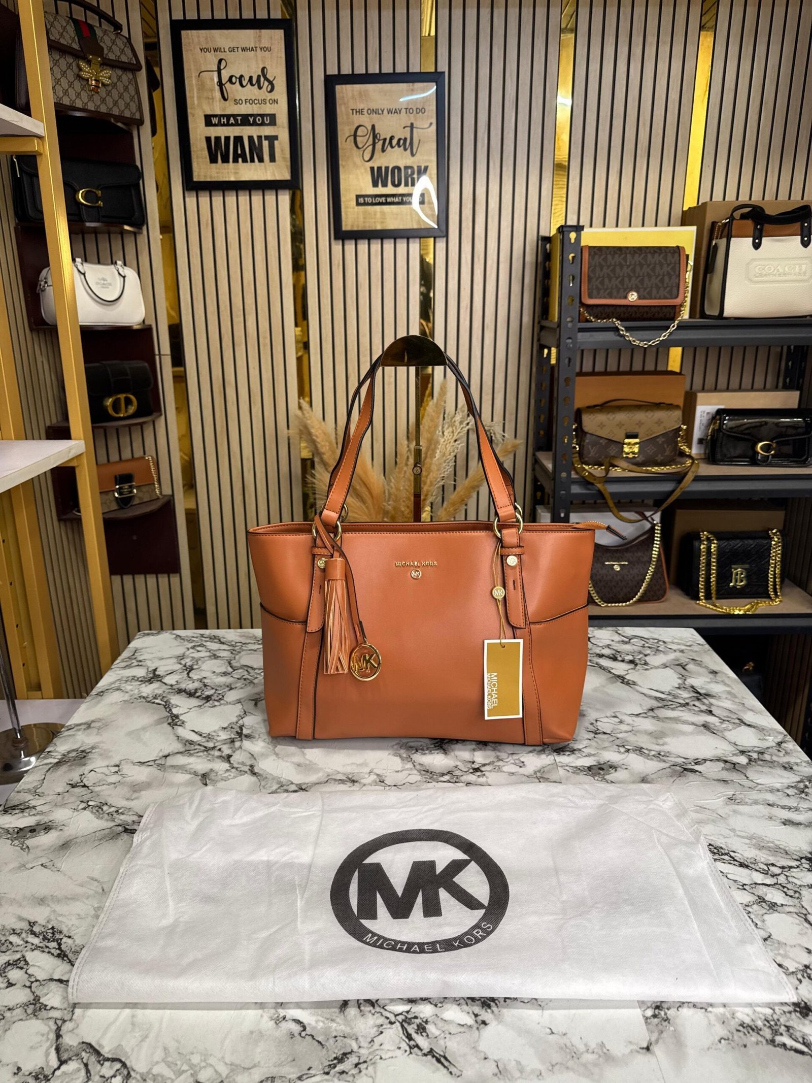 MICHAEL KORS SULLIVAN PREMIUM TOTE BAG ????✅