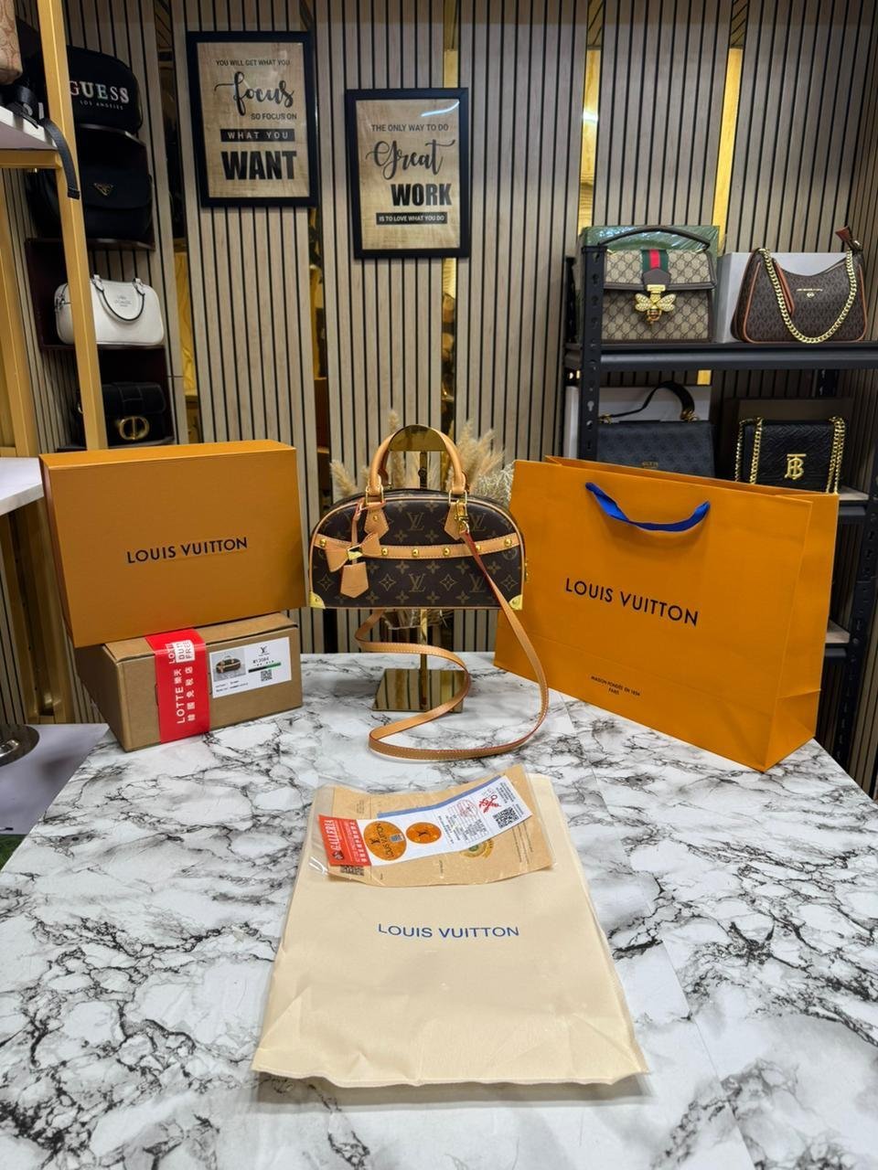 LOUIS VUITTON SPEEDY MONO GRAM SHOULDER BAG WITH DOUBLE BOX AND ORIGNAL CARRY BAG